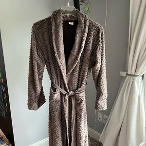 beautiful soft soma wrap robe